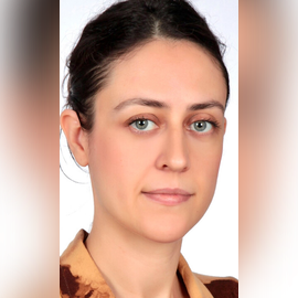 Doç. Dr. Buket Güngör